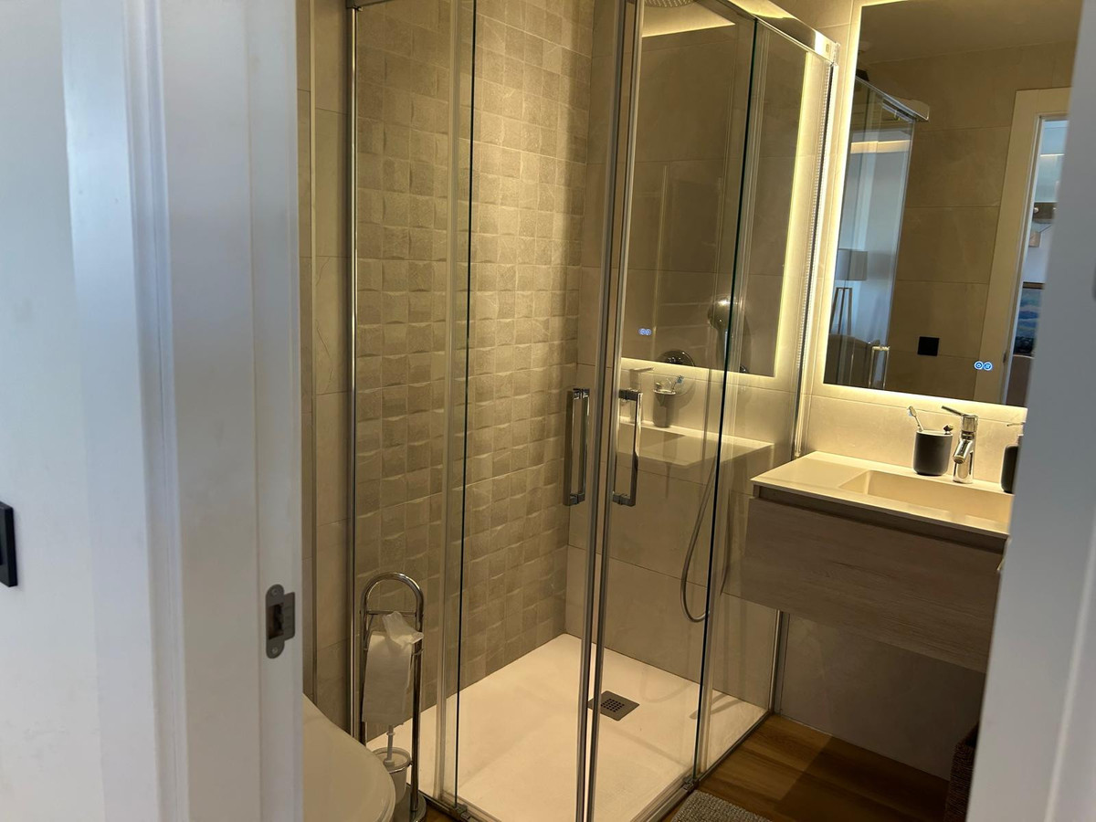 2 Bed Apartment for sale in Estepona Costa Del Sol, Málaga, Spain