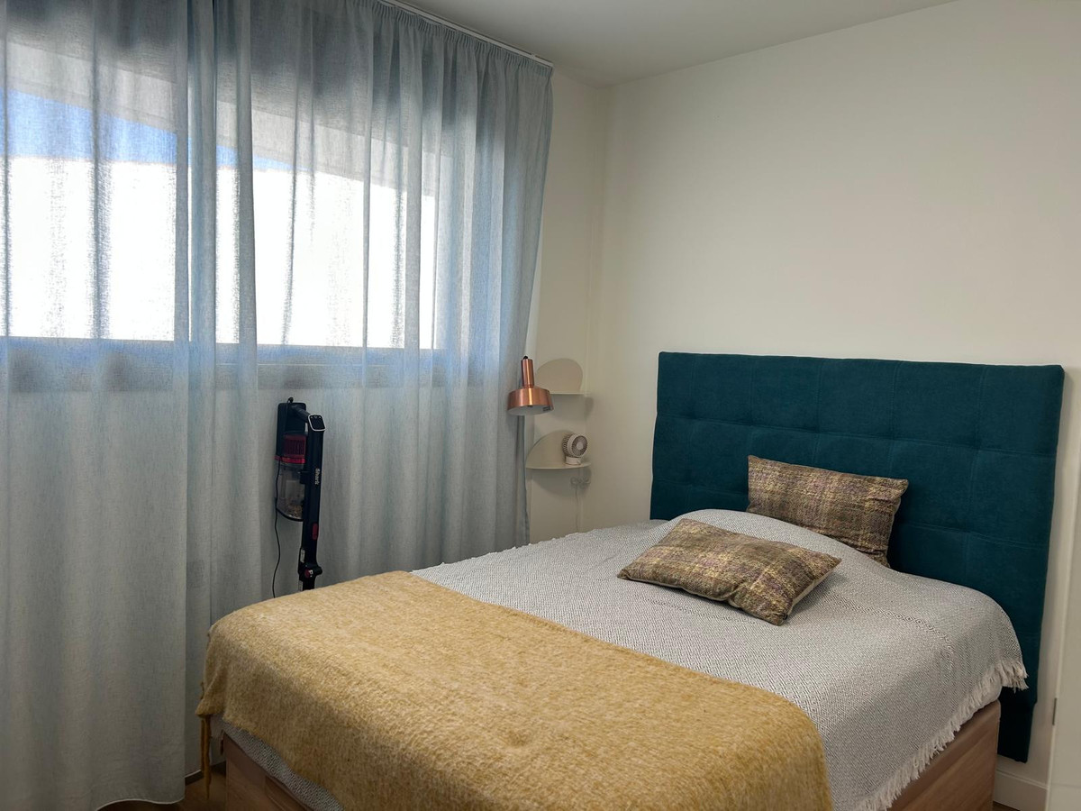 2 Bed Apartment for sale in Estepona Costa Del Sol, Málaga, Spain