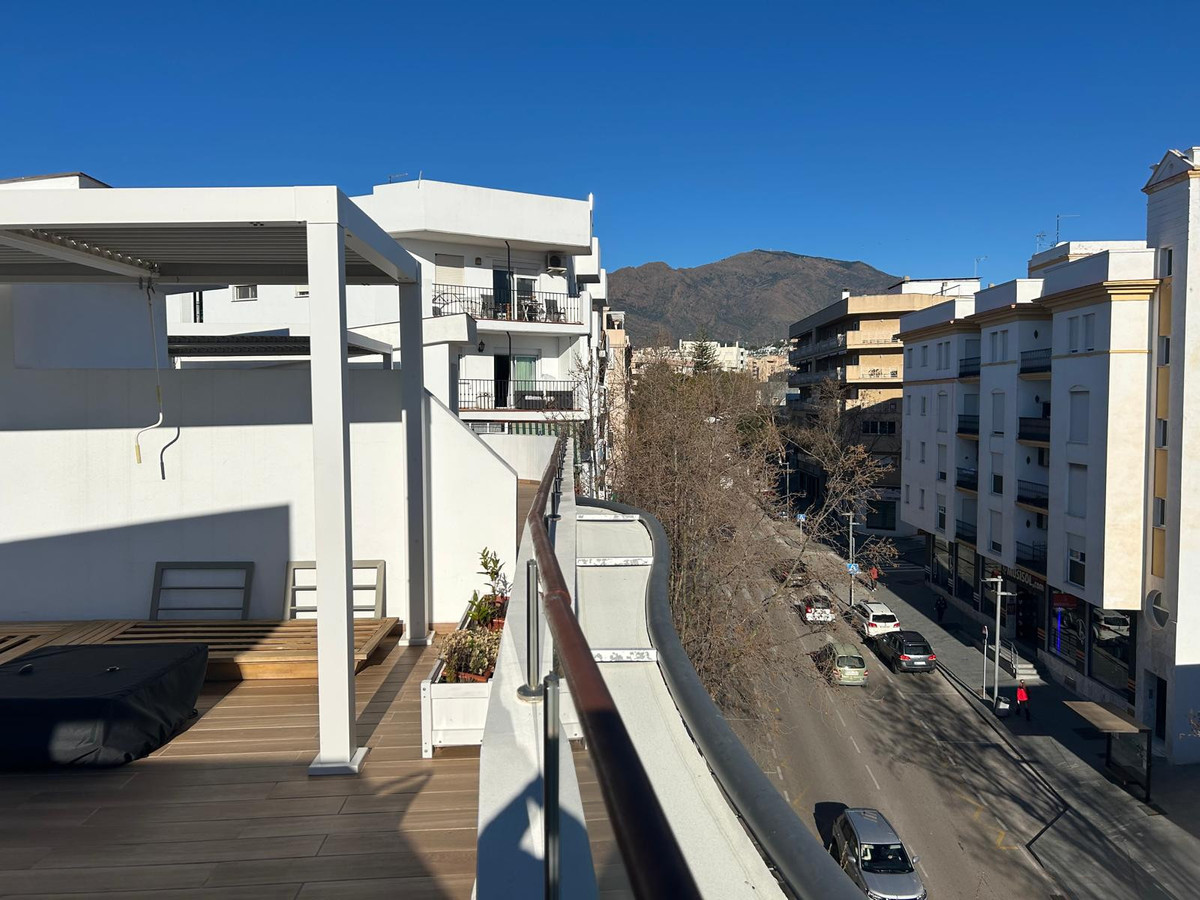 2 Bed Apartment for sale in Estepona Costa Del Sol, Málaga, Spain