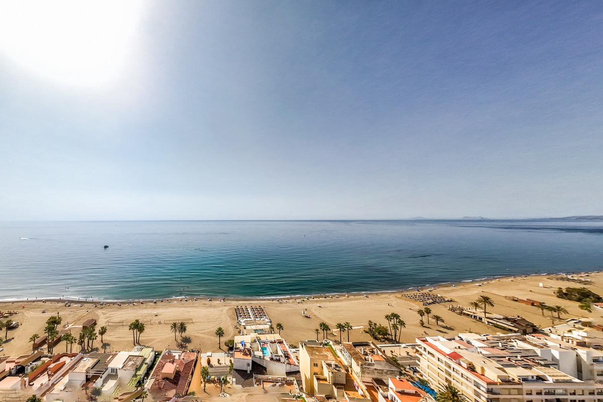 2 Bed Apartment for sale in Estepona Costa Del Sol, Málaga, Spain