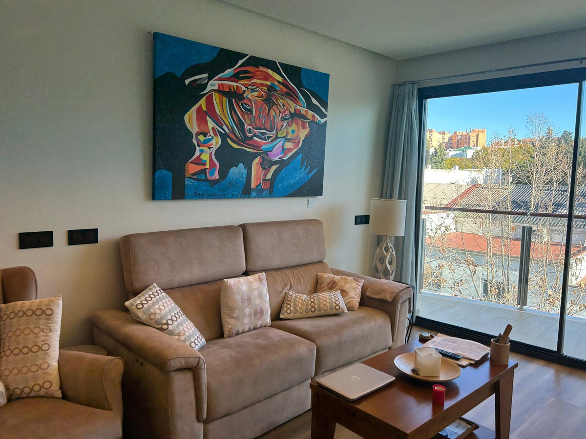 2 Bed Apartment for sale in Estepona Costa Del Sol, Málaga, Spain