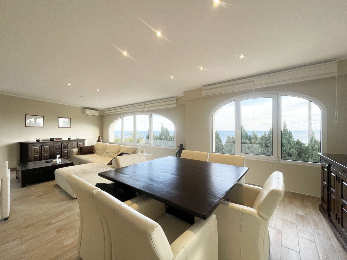 6 Bed Townhouse for sale in Calpe Costa Blanca, Alicante, Spain