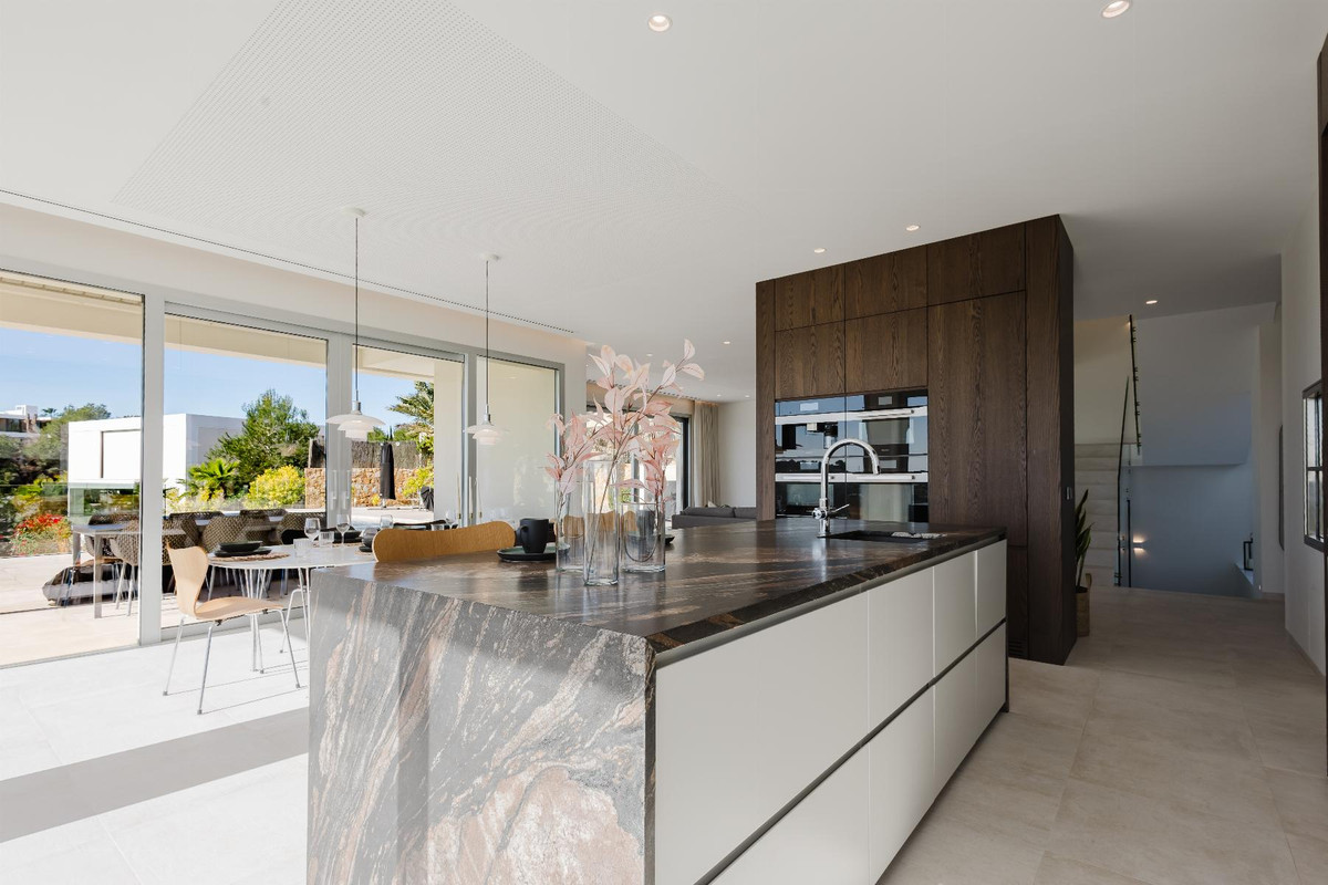5 Bed Townhouse for sale in Las Colinas Golf Costa Blanca, Alicante, Spain