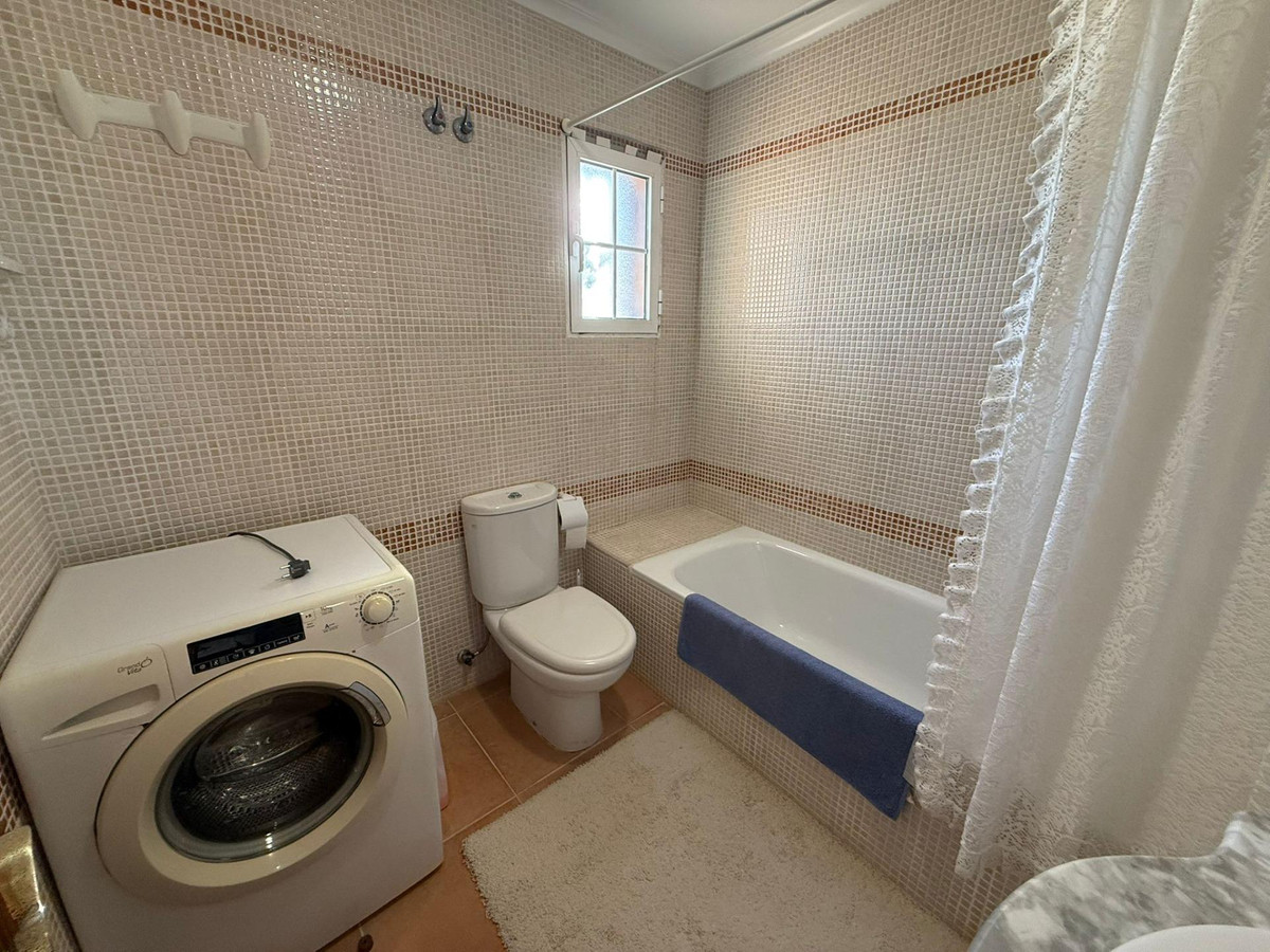 Se vende Bungalow de 3 dormitorios en Costa Blanca, Alicante, España