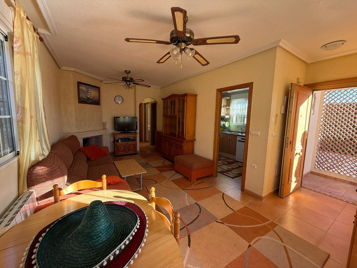 Se vende Bungalow de 3 dormitorios en Costa Blanca, Alicante, España