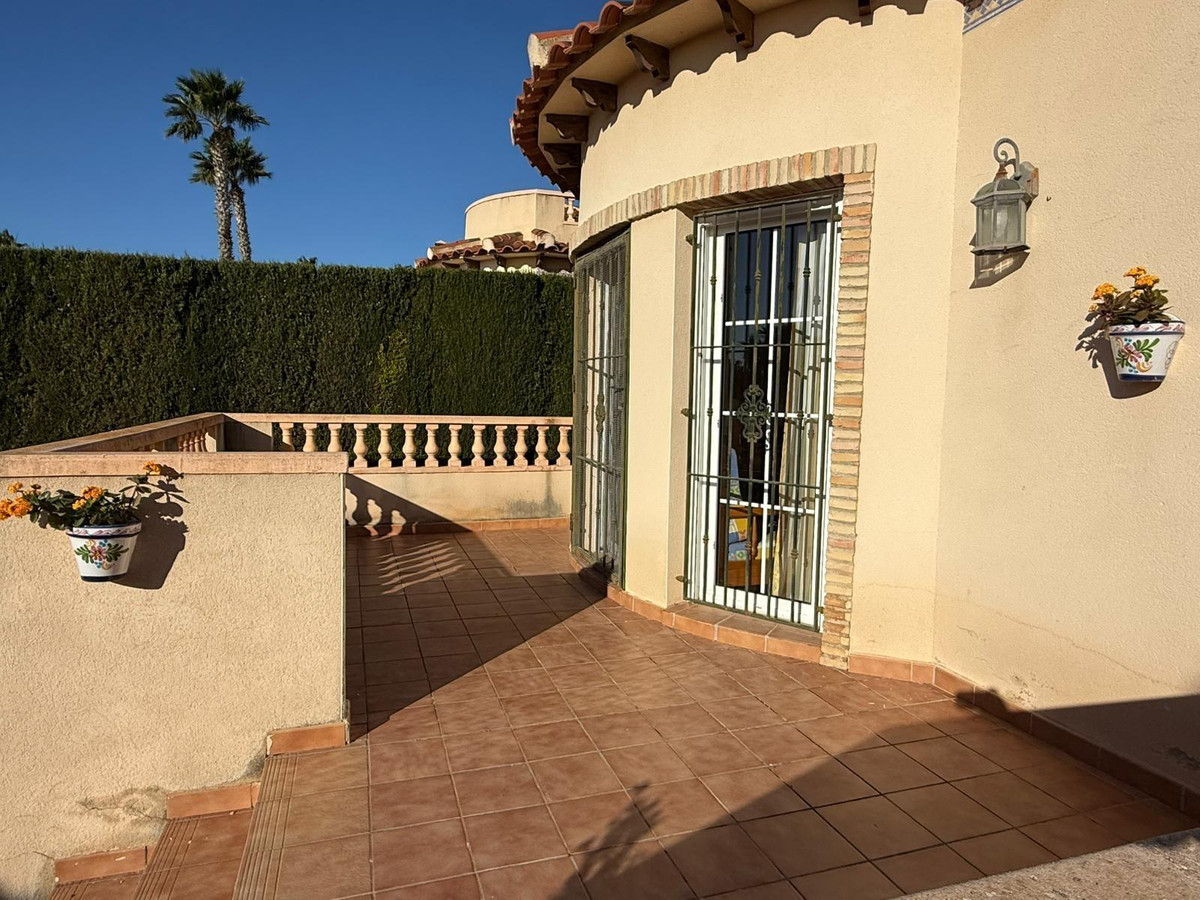Se vende Bungalow de 3 dormitorios en Costa Blanca, Alicante, España