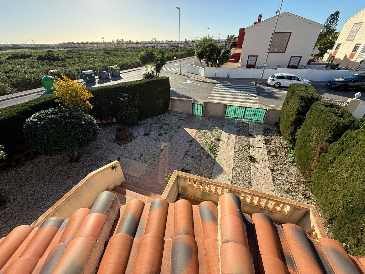 Se vende Bungalow de 3 dormitorios en Costa Blanca, Alicante, España