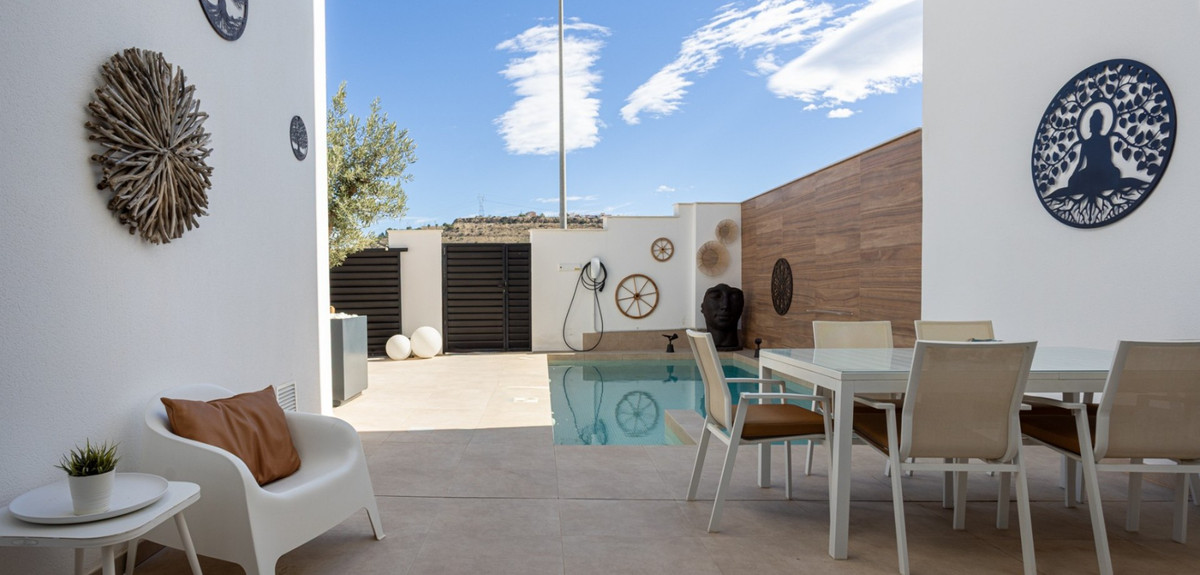 3 Bed Townhouse for sale in Benijofar Costa Blanca, Alicante, Spain