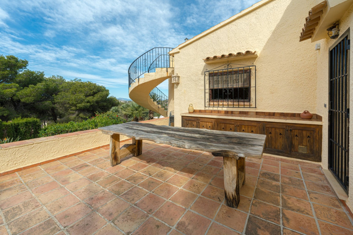 5 Bed Townhouse for sale in Javea Costa Blanca, Alicante, Spain