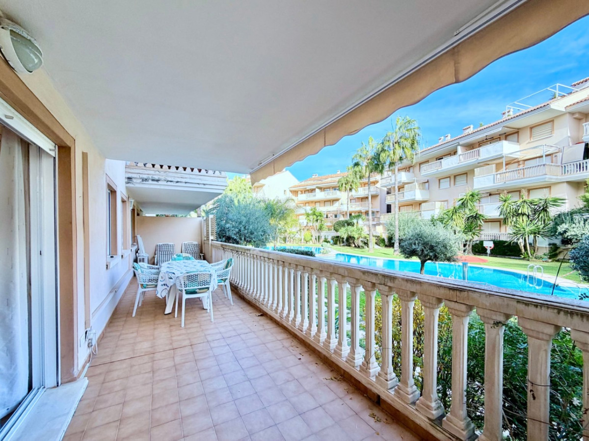 Se vende Apartamento Planta Baja de 3 dormitorios en Costa Blanca, Alicante, España