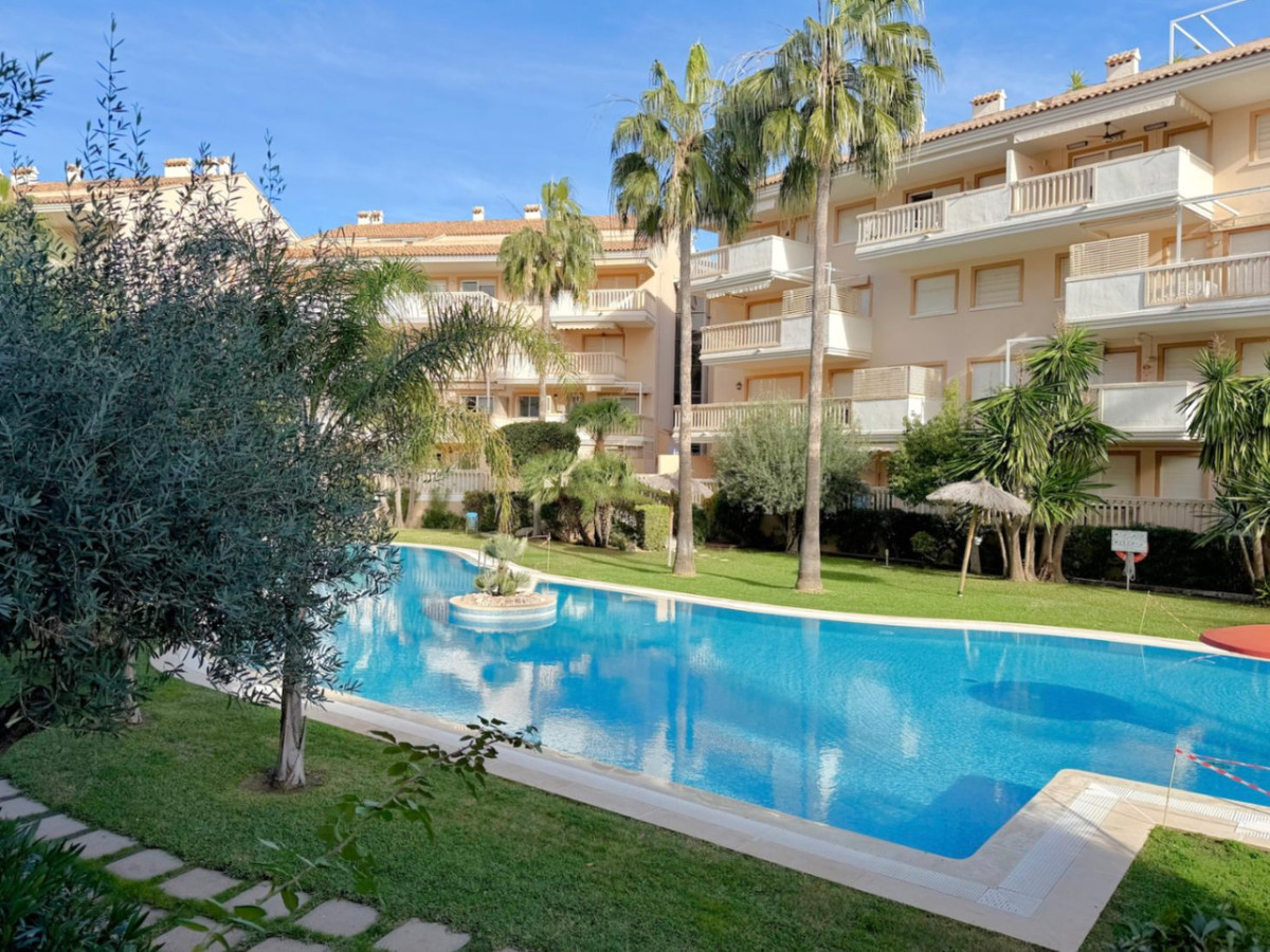 Se vende Apartamento Planta Baja de 3 dormitorios en Costa Blanca, Alicante, España