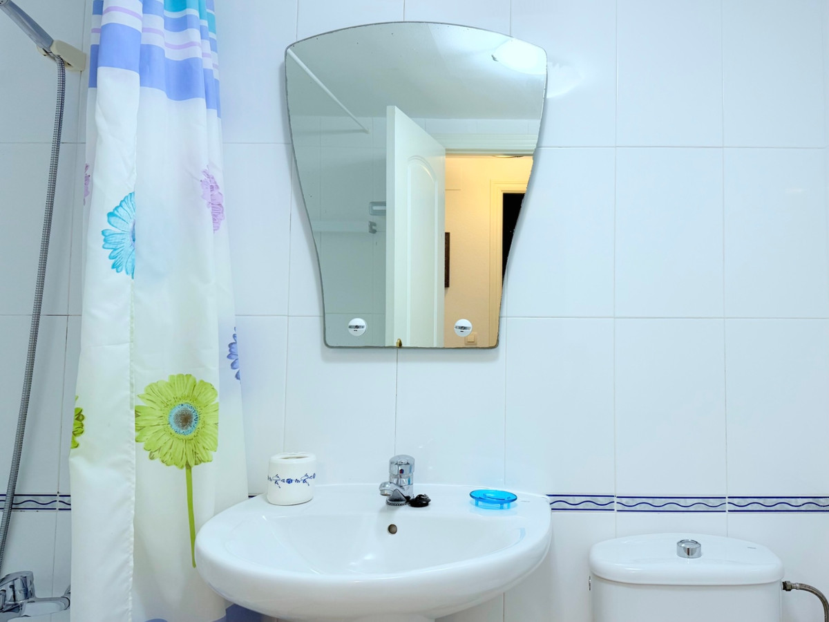 Se vende Apartamento Planta Baja de 3 dormitorios en Costa Blanca, Alicante, España