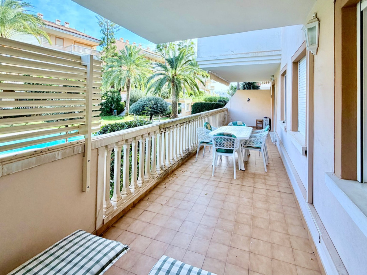 Se vende Apartamento Planta Baja de 3 dormitorios en Costa Blanca, Alicante, España