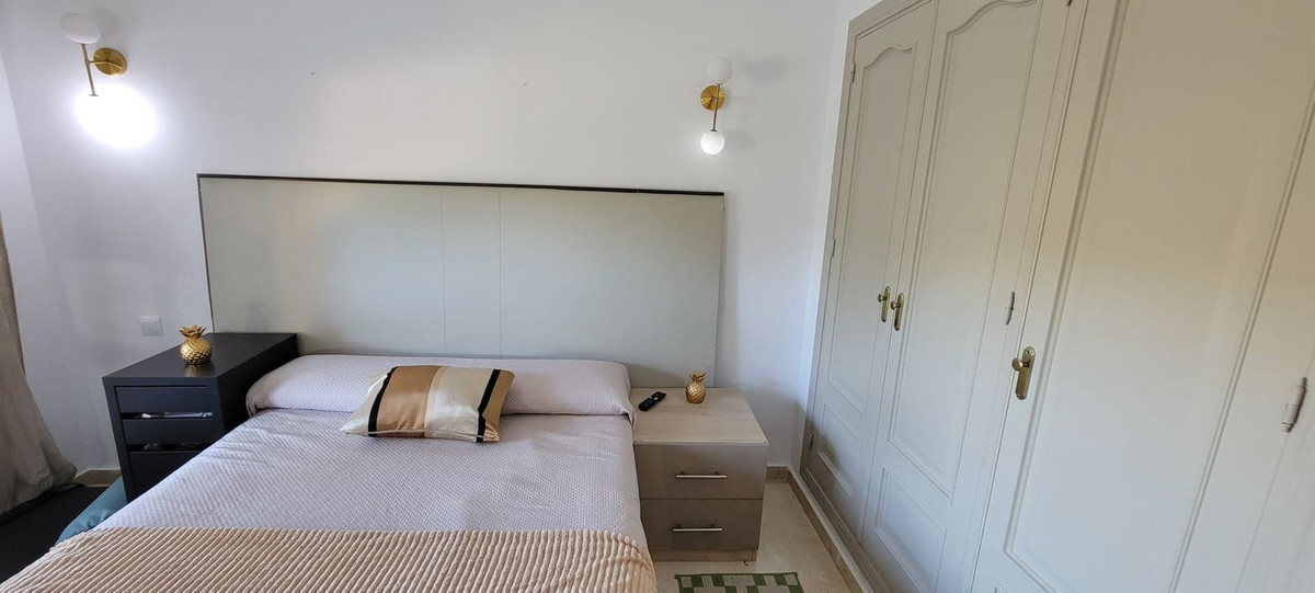 2 Bed Apartment for sale in Puerto Banús Costa Del Sol, Málaga, Spain