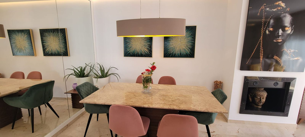 2 Bed Apartment for sale in Puerto Banús Costa Del Sol, Málaga, Spain