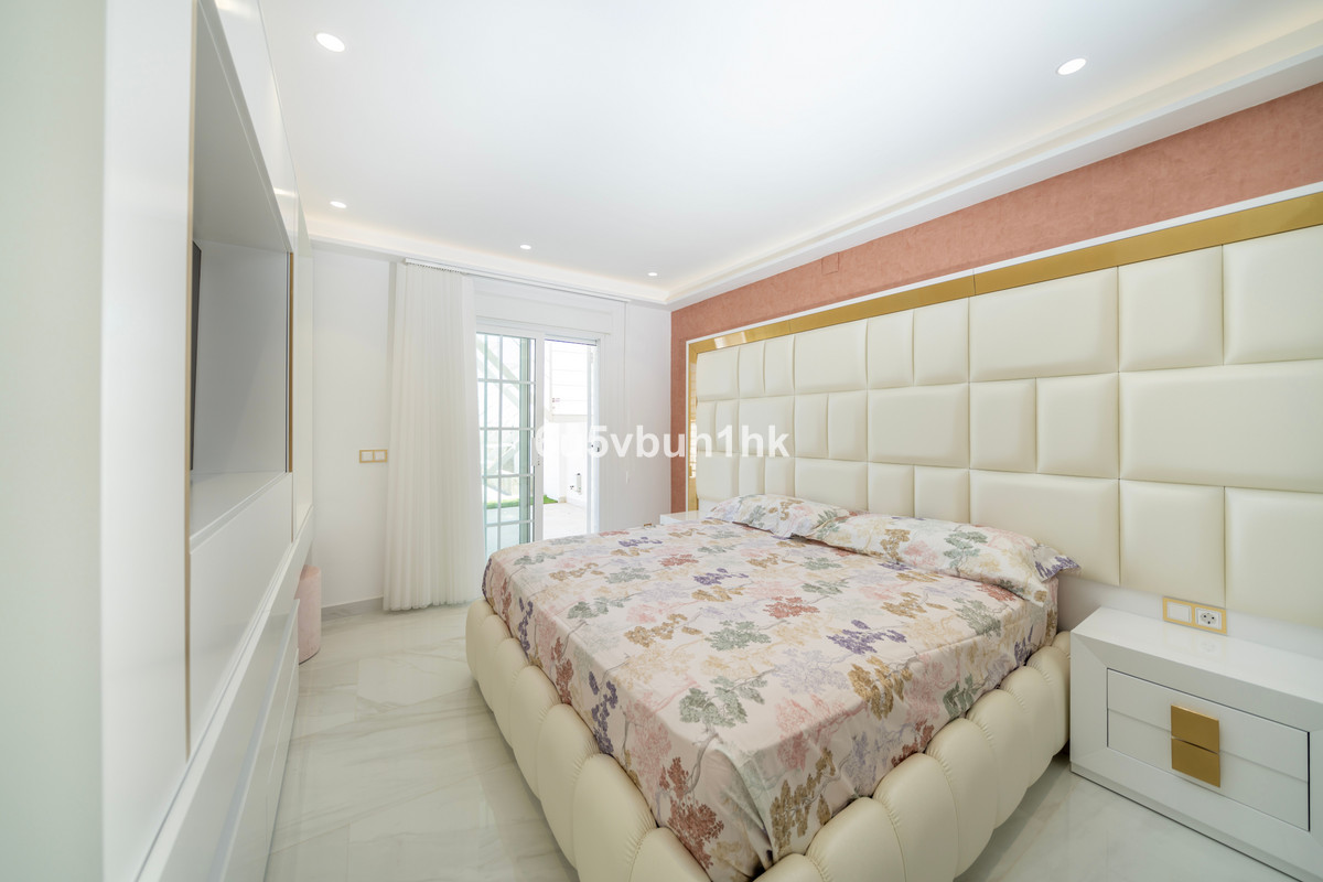 4 Bed Townhouse for sale in La Mairena Costa Del Sol, Málaga, Spain