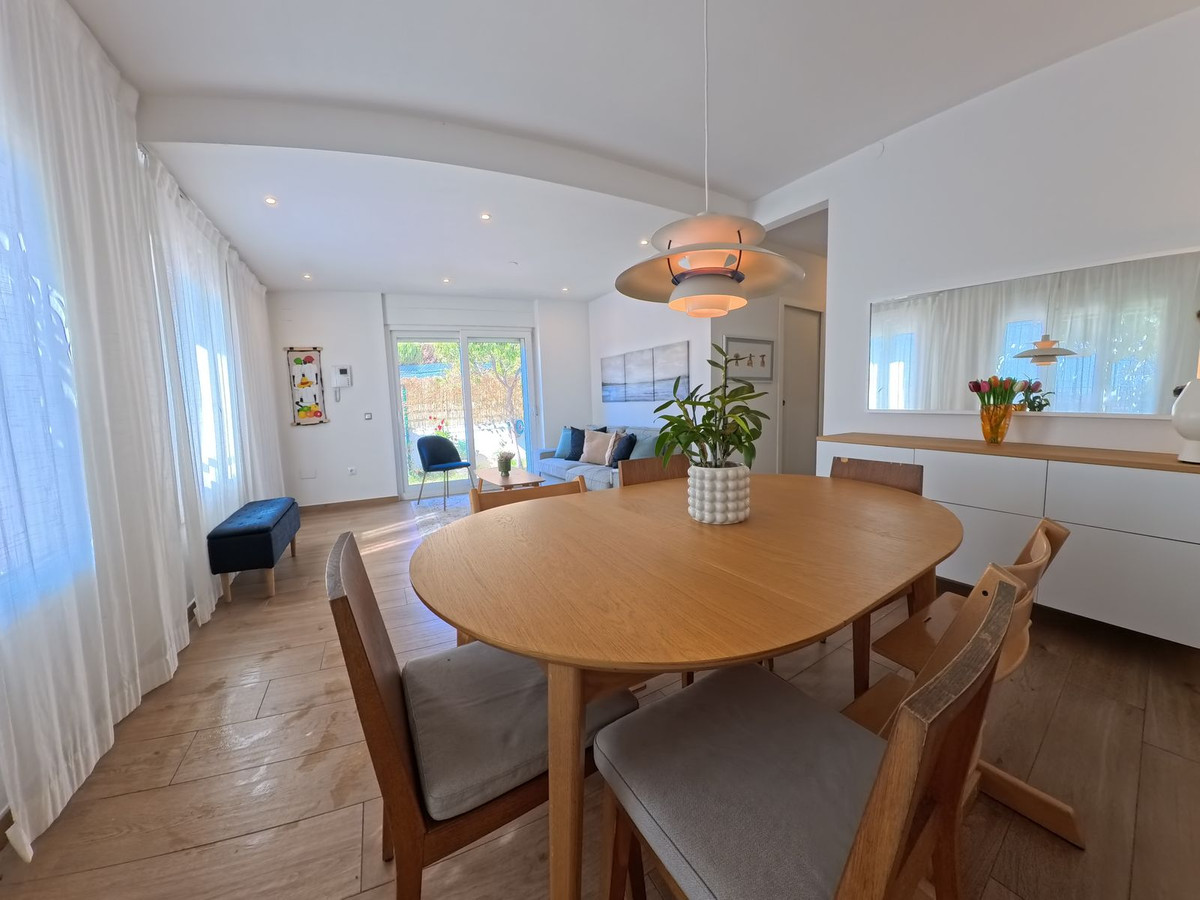 4 Bed Townhouse for sale in Benalmadena Costa Del Sol, Málaga, Spain