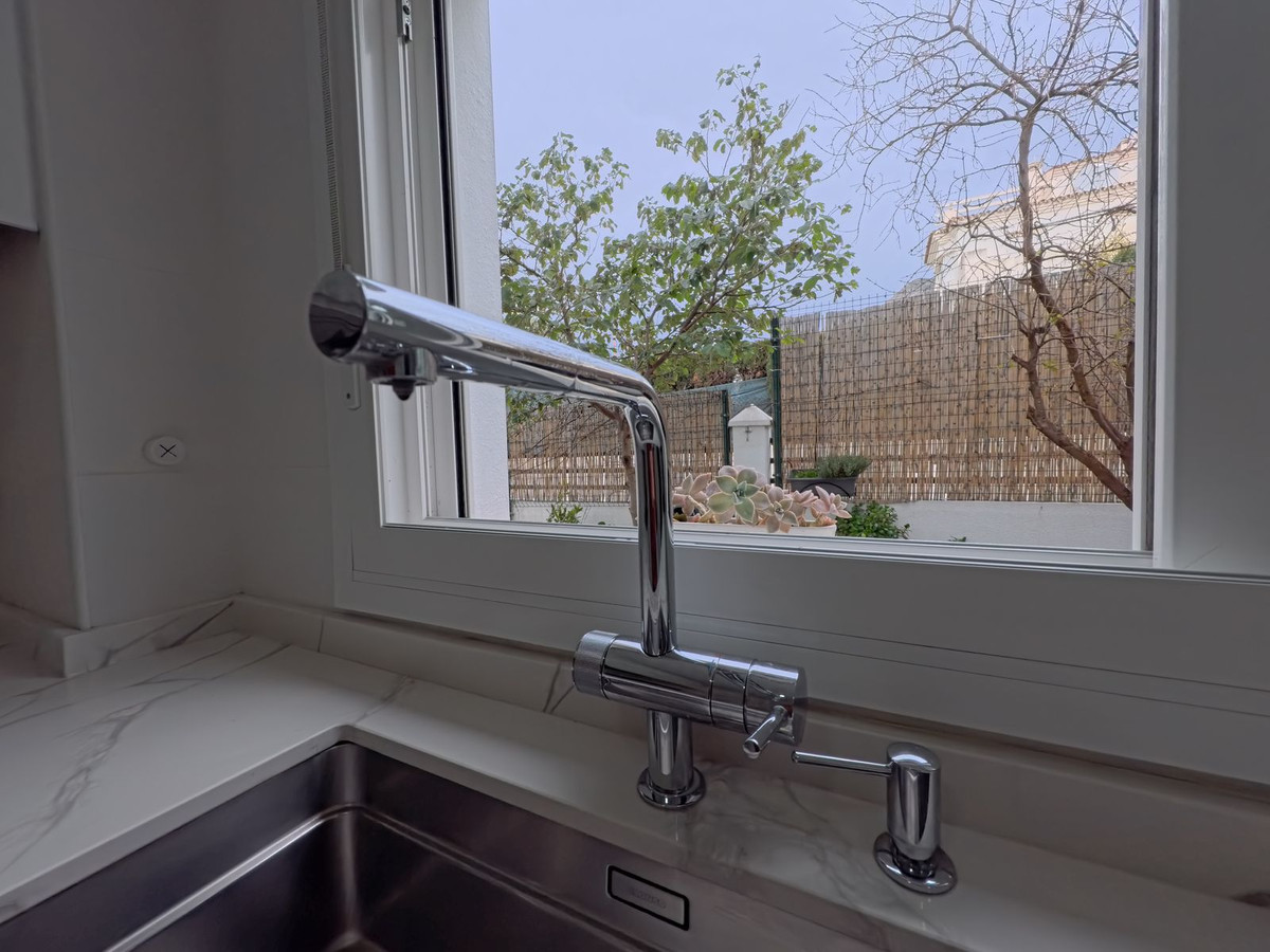 4 Bed Townhouse for sale in Benalmadena Costa Del Sol, Málaga, Spain