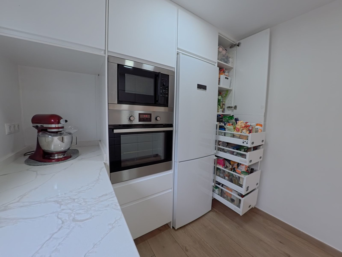 4 Bed Townhouse for sale in Benalmadena Costa Del Sol, Málaga, Spain