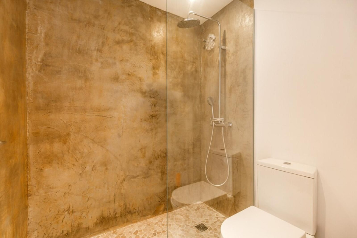 2 Bed Apartment for sale in Nueva Andalucía Costa Del Sol, Málaga, Spain
