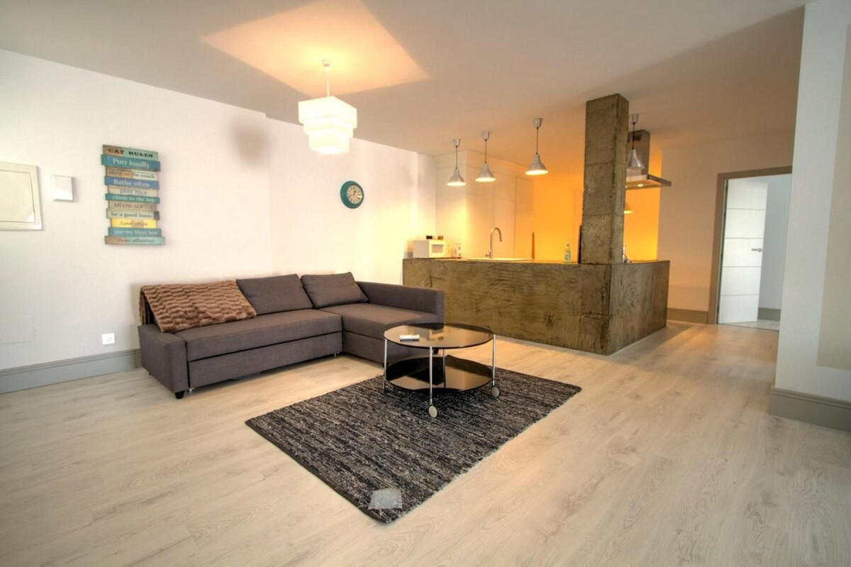 2 Bed Apartment for sale in Nueva Andalucía Costa Del Sol, Málaga, Spain