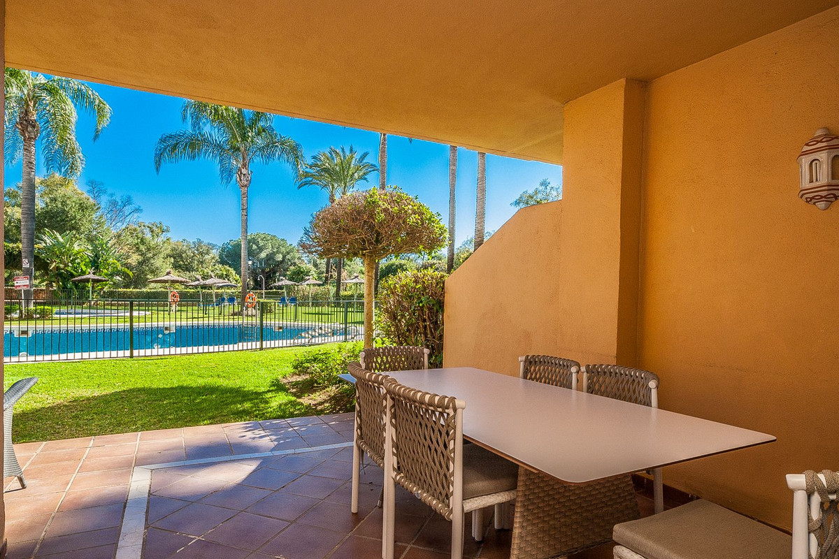 2 Bed Apartment for sale in Elviria Costa Del Sol, Málaga, Spain