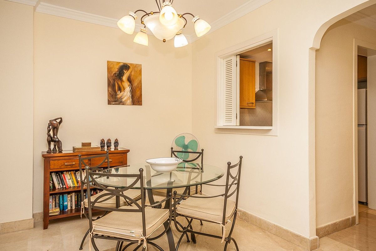 2 Bed Apartment for sale in Elviria Costa Del Sol, Málaga, Spain