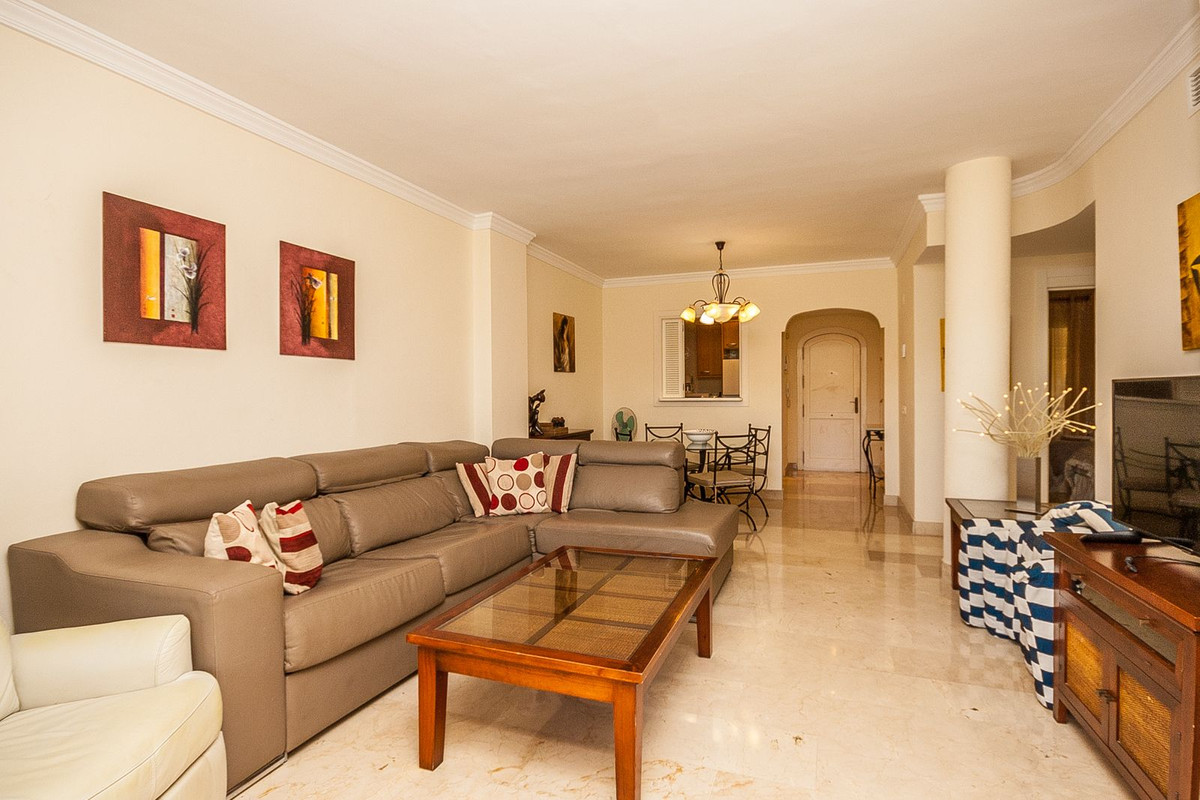 2 Bed Apartment for sale in Elviria Costa Del Sol, Málaga, Spain