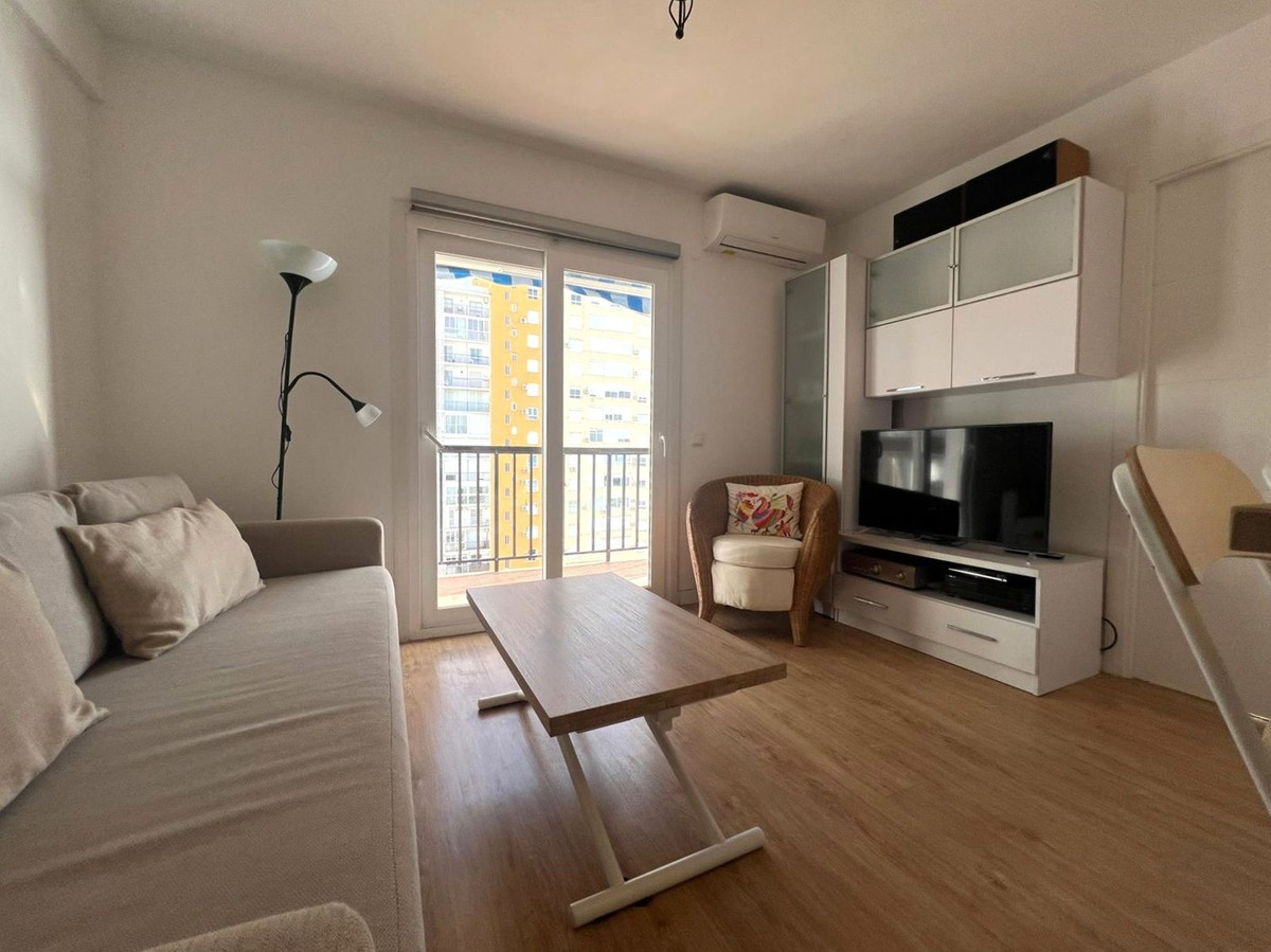 1 Bed Apartment for sale in Calahonda Costa Del Sol, Málaga, Spain