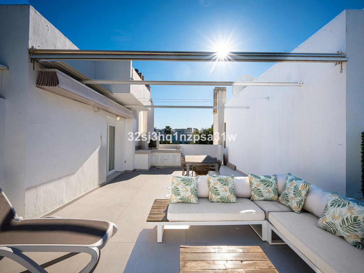 3 Bed Apartment for sale in Nueva Andalucía Costa Del Sol, Málaga, Spain