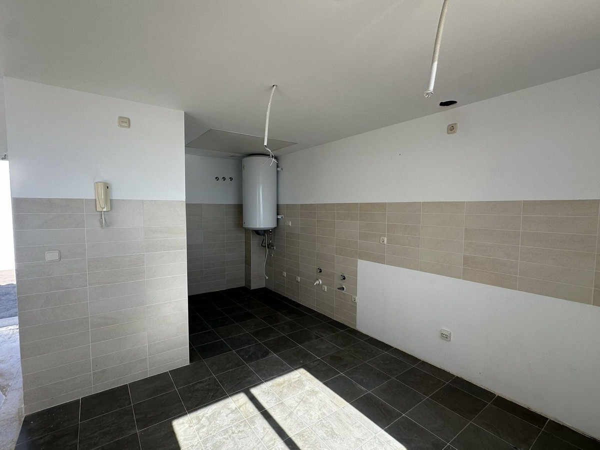 3 Bed Townhouse for sale in Doña Julia Costa Del Sol, Málaga, Spain