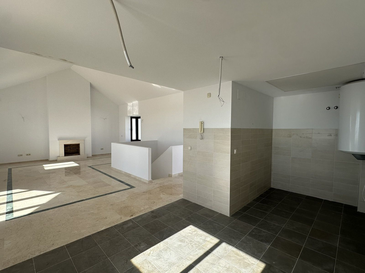 3 Bed Townhouse for sale in Doña Julia Costa Del Sol, Málaga, Spain