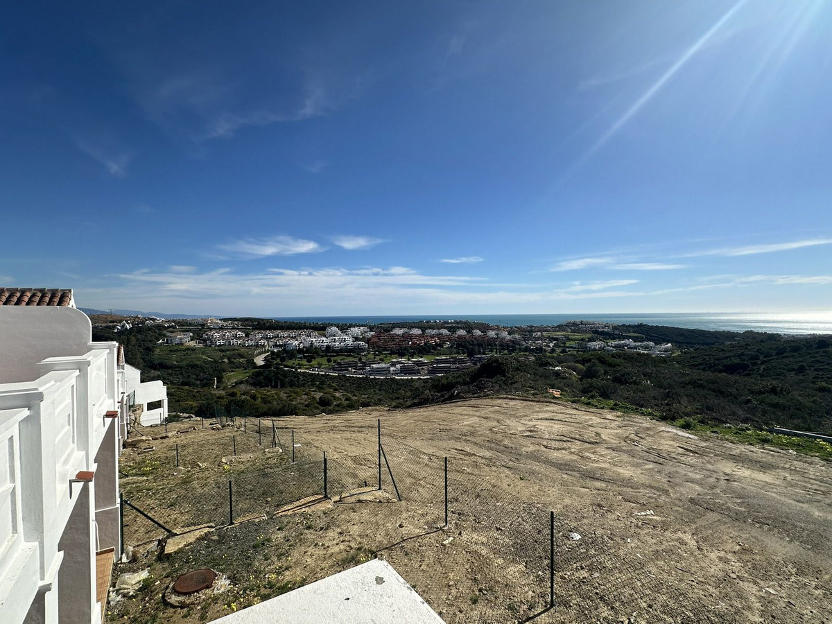 3 Bed Townhouse for sale in Doña Julia Costa Del Sol, Málaga, Spain