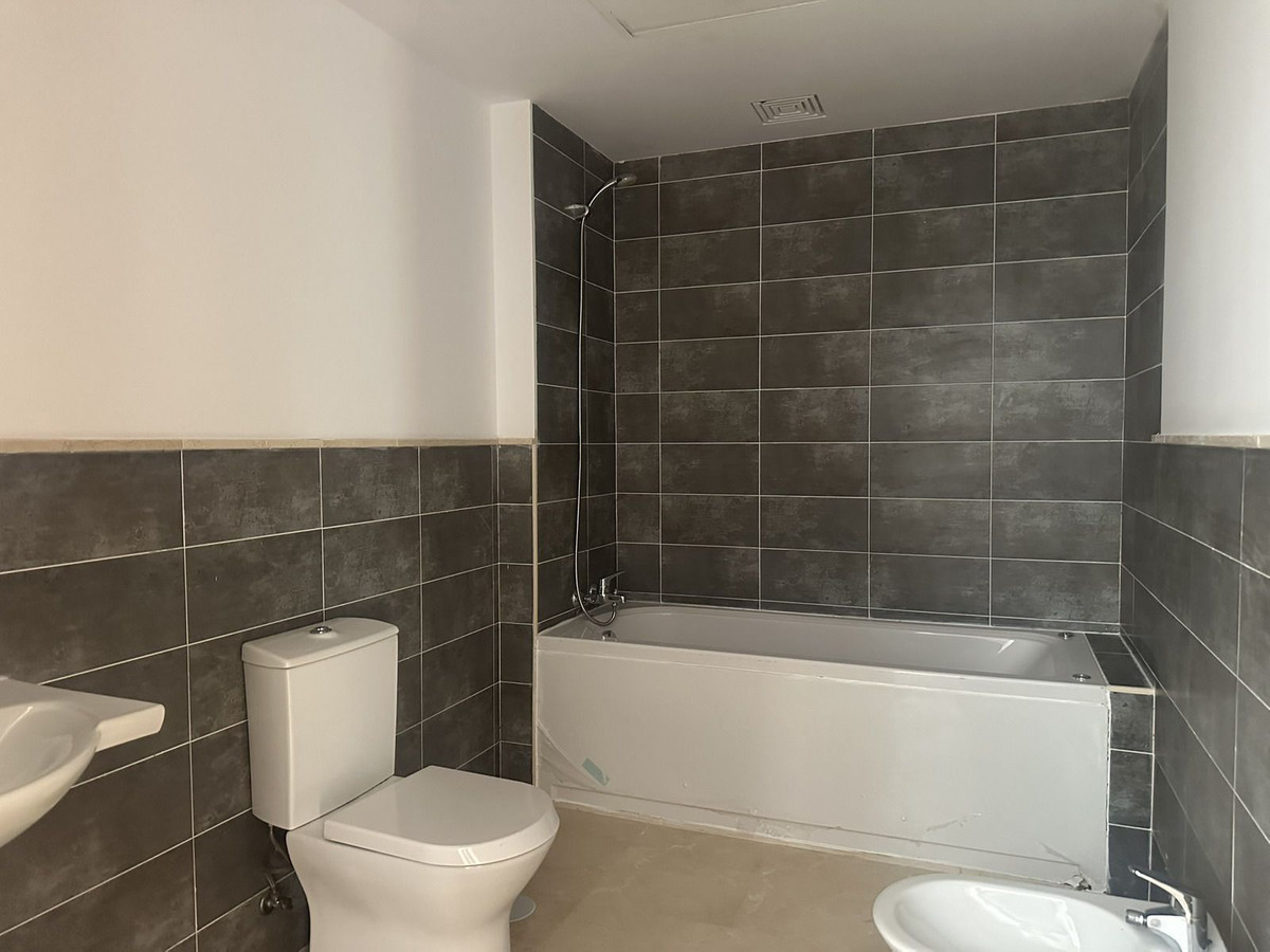3 Bed Townhouse for sale in Doña Julia Costa Del Sol, Málaga, Spain