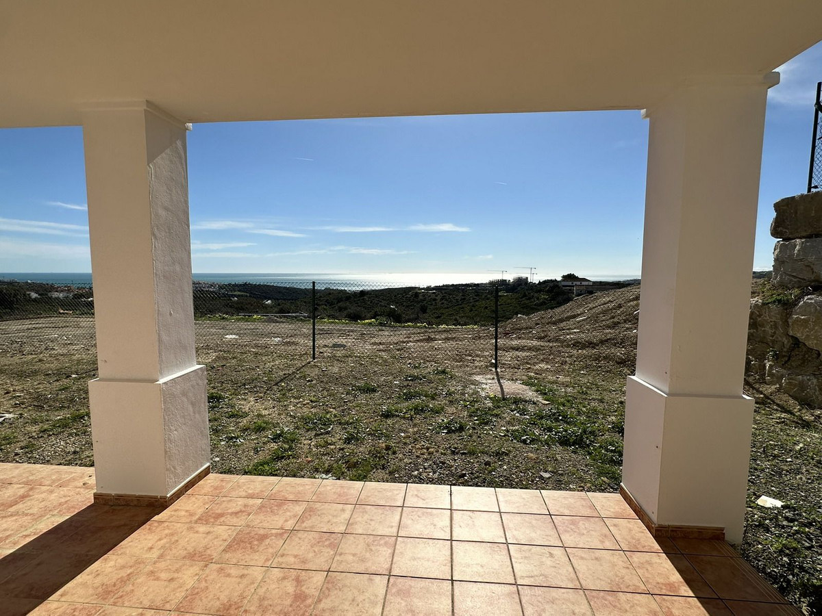 3 Bed Townhouse for sale in Doña Julia Costa Del Sol, Málaga, Spain