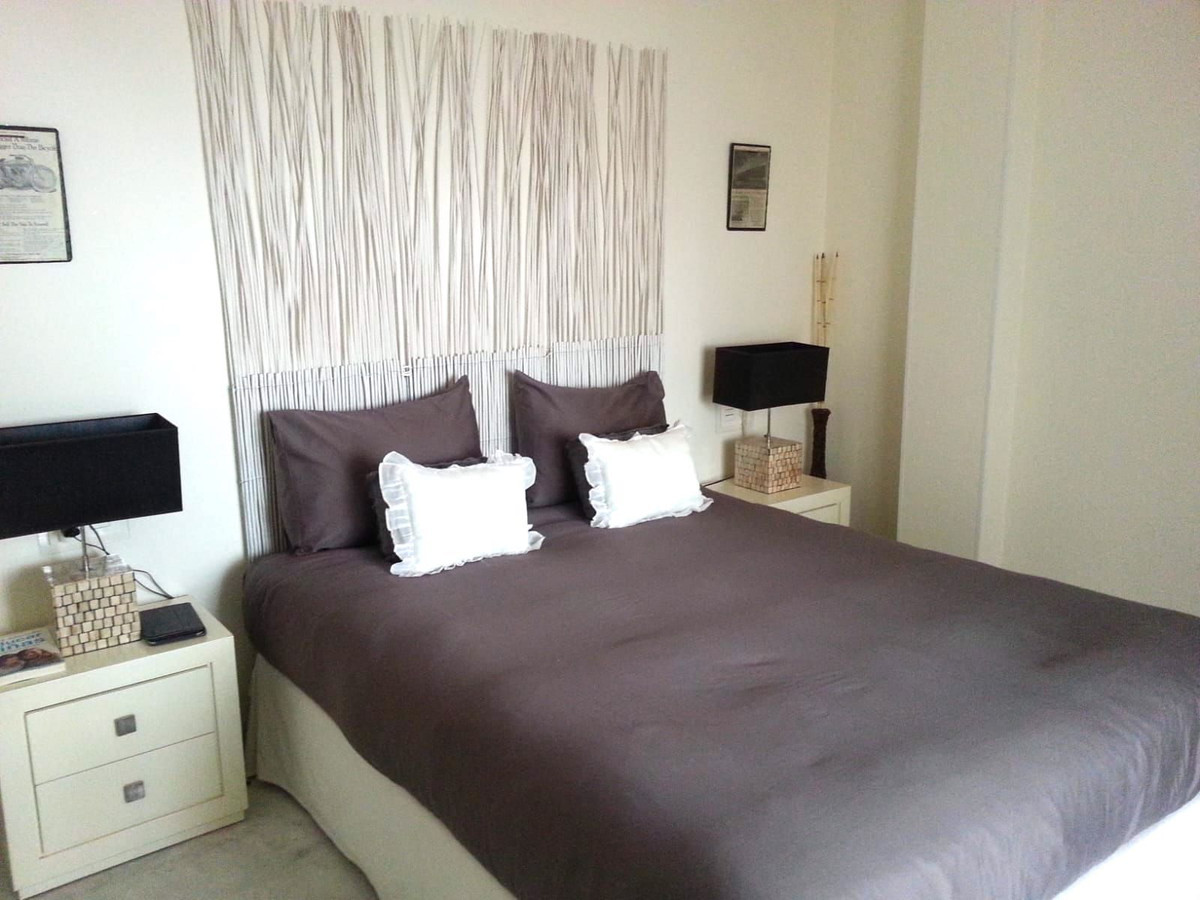 2 Bed Apartment for sale in Valle Romano Costa Del Sol, Málaga, Spain