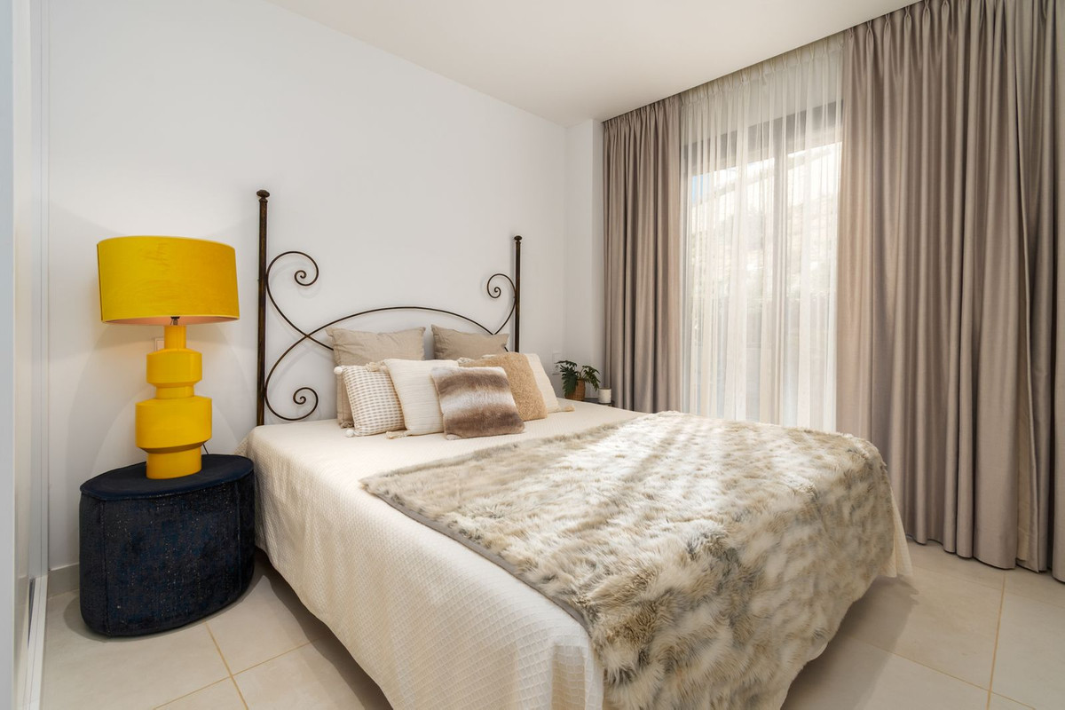Se vende Apartamento Planta Baja de 3 dormitorios en Costa Del Sol, Málaga, España
