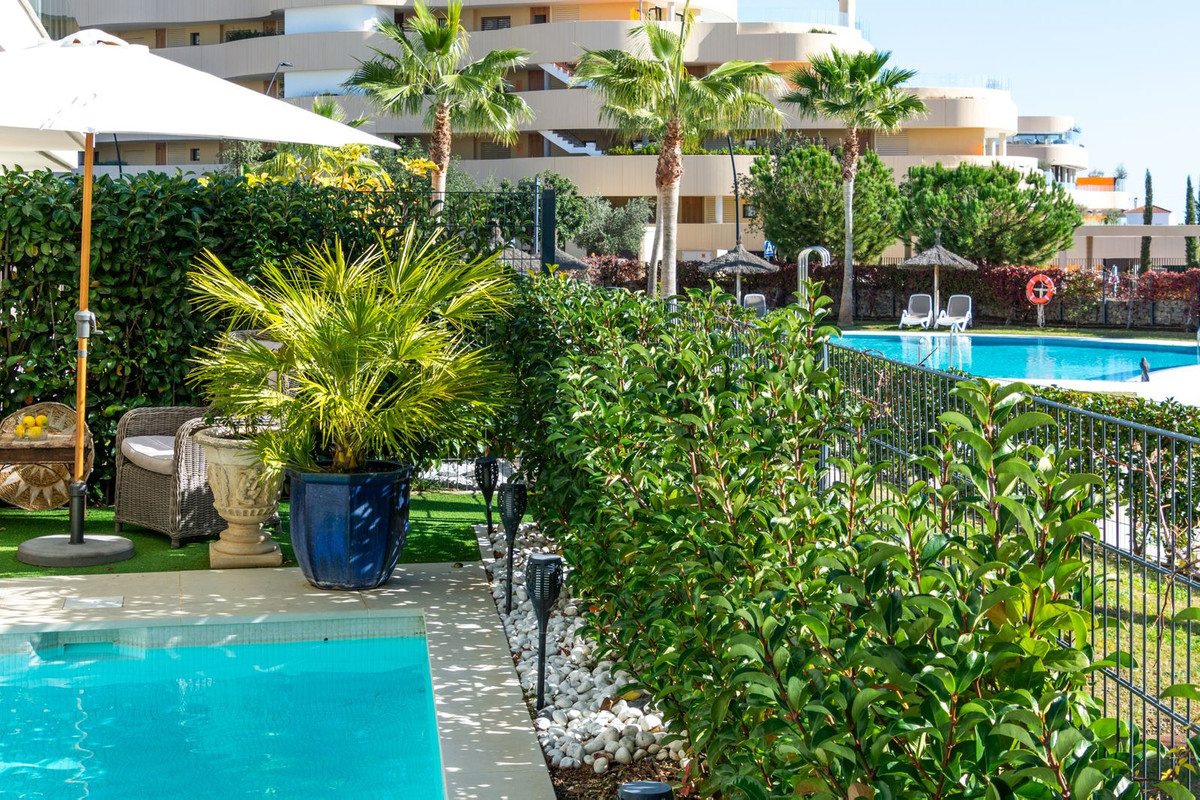 Se vende Apartamento Planta Baja de 3 dormitorios en Costa Del Sol, Málaga, España