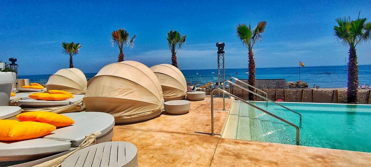 Se vende Apartamento Planta Baja de 3 dormitorios en Costa Del Sol, Málaga, España