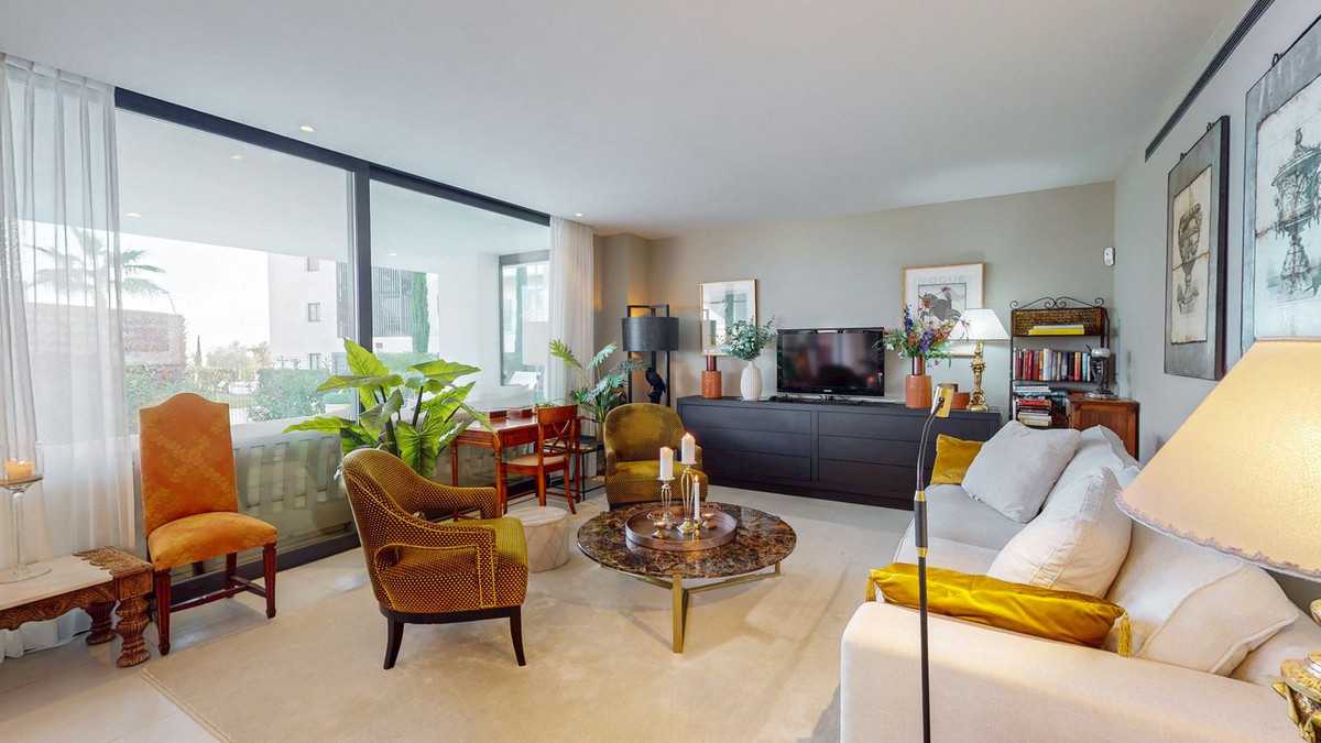 Se vende Apartamento Planta Baja de 3 dormitorios en Costa Del Sol, Málaga, España