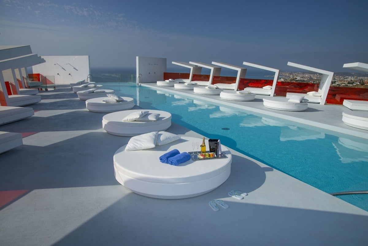 Se vende Apartamento Planta Baja de 3 dormitorios en Costa Del Sol, Málaga, España