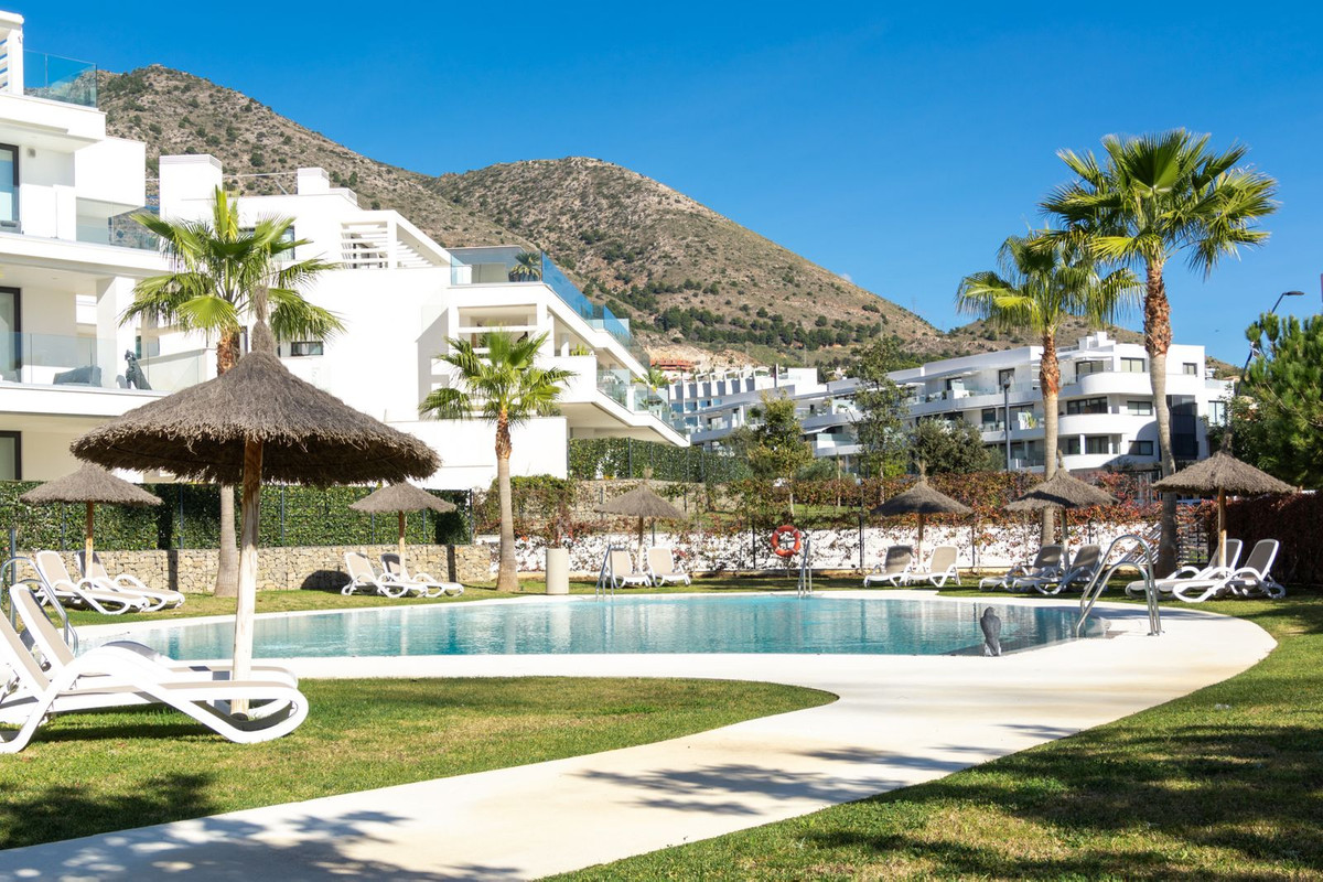 Se vende Apartamento Planta Baja de 3 dormitorios en Costa Del Sol, Málaga, España