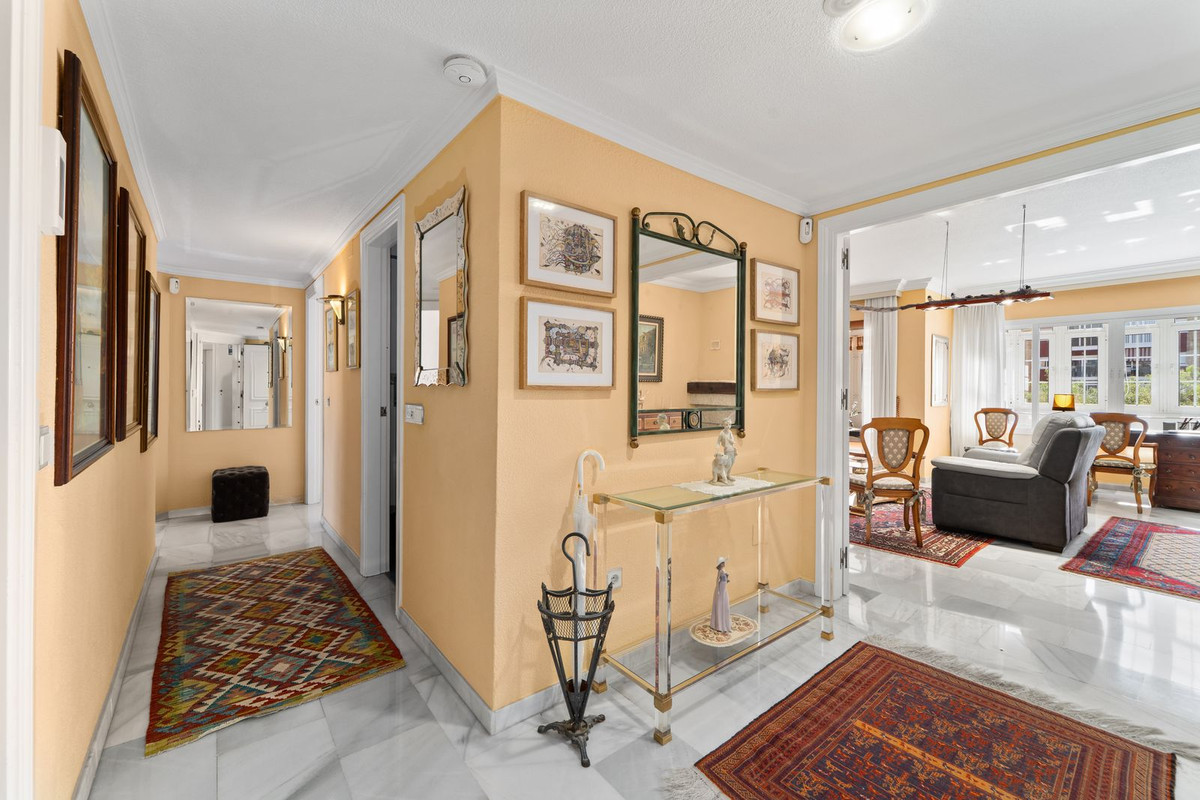 3 Bed Apartment for sale in Mijas Costa Del Sol, Málaga, Spain