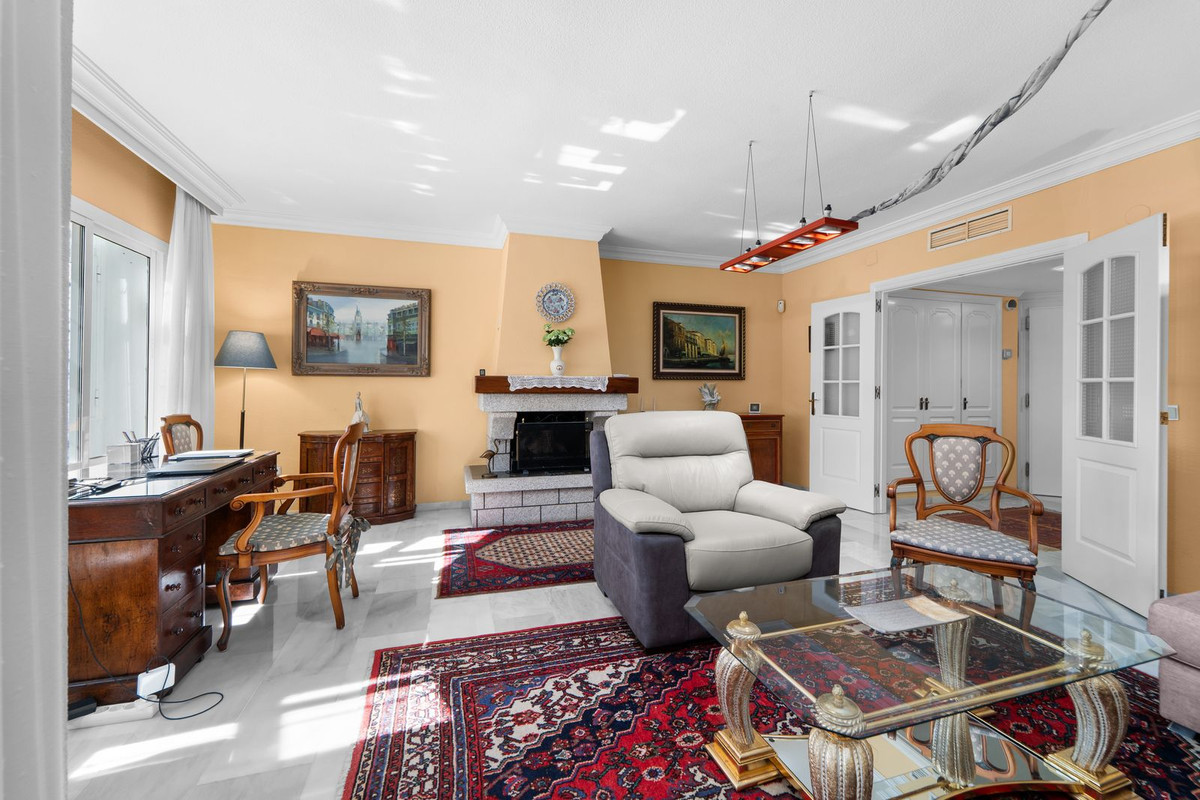 3 Bed Apartment for sale in Mijas Costa Del Sol, Málaga, Spain
