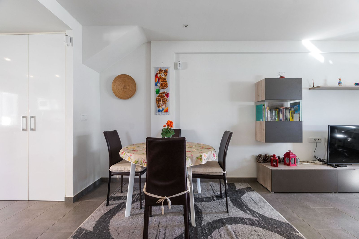 Se vende Apartamento Planta Baja de 2 dormitorios en Costa Blanca, Alicante, España