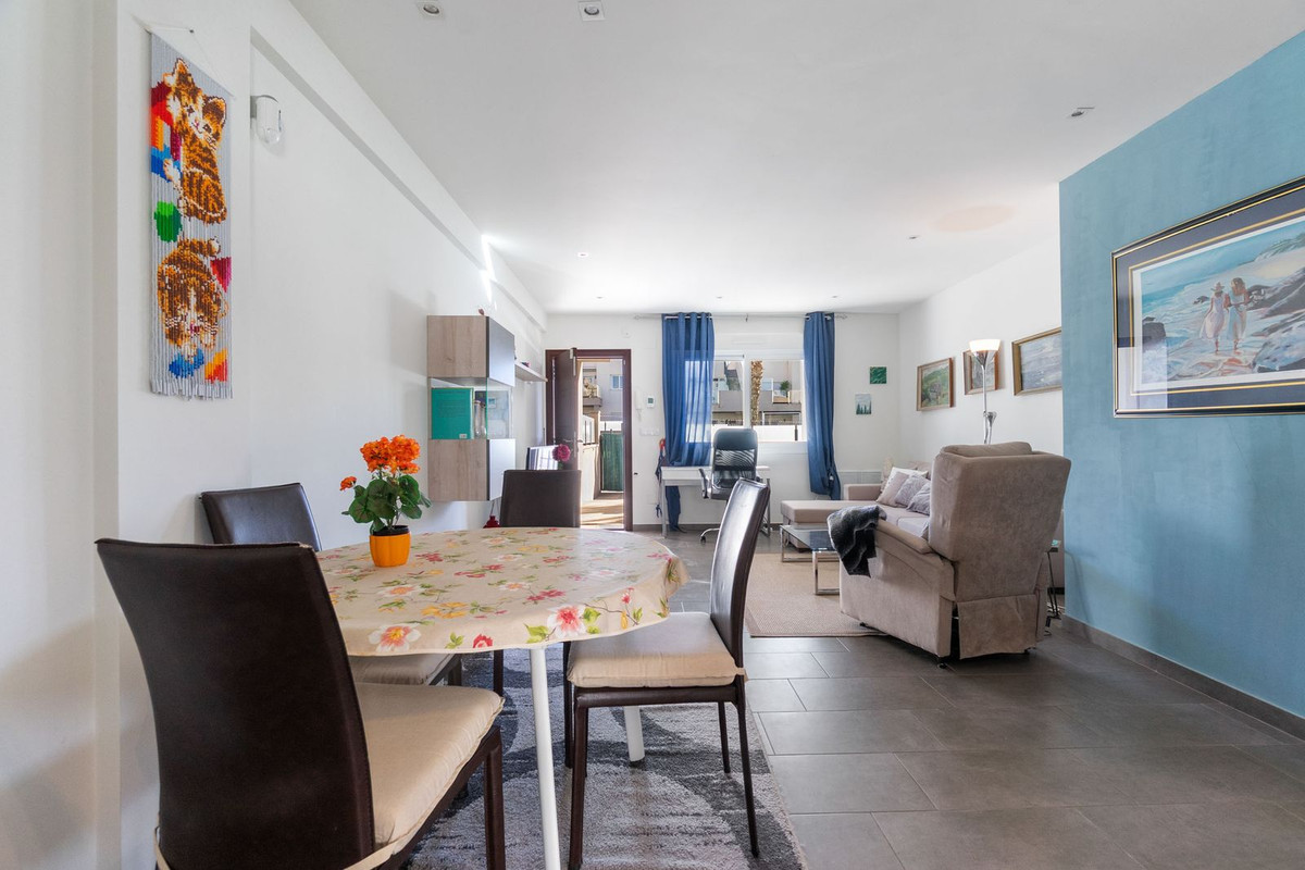 Se vende Apartamento Planta Baja de 2 dormitorios en Costa Blanca, Alicante, España