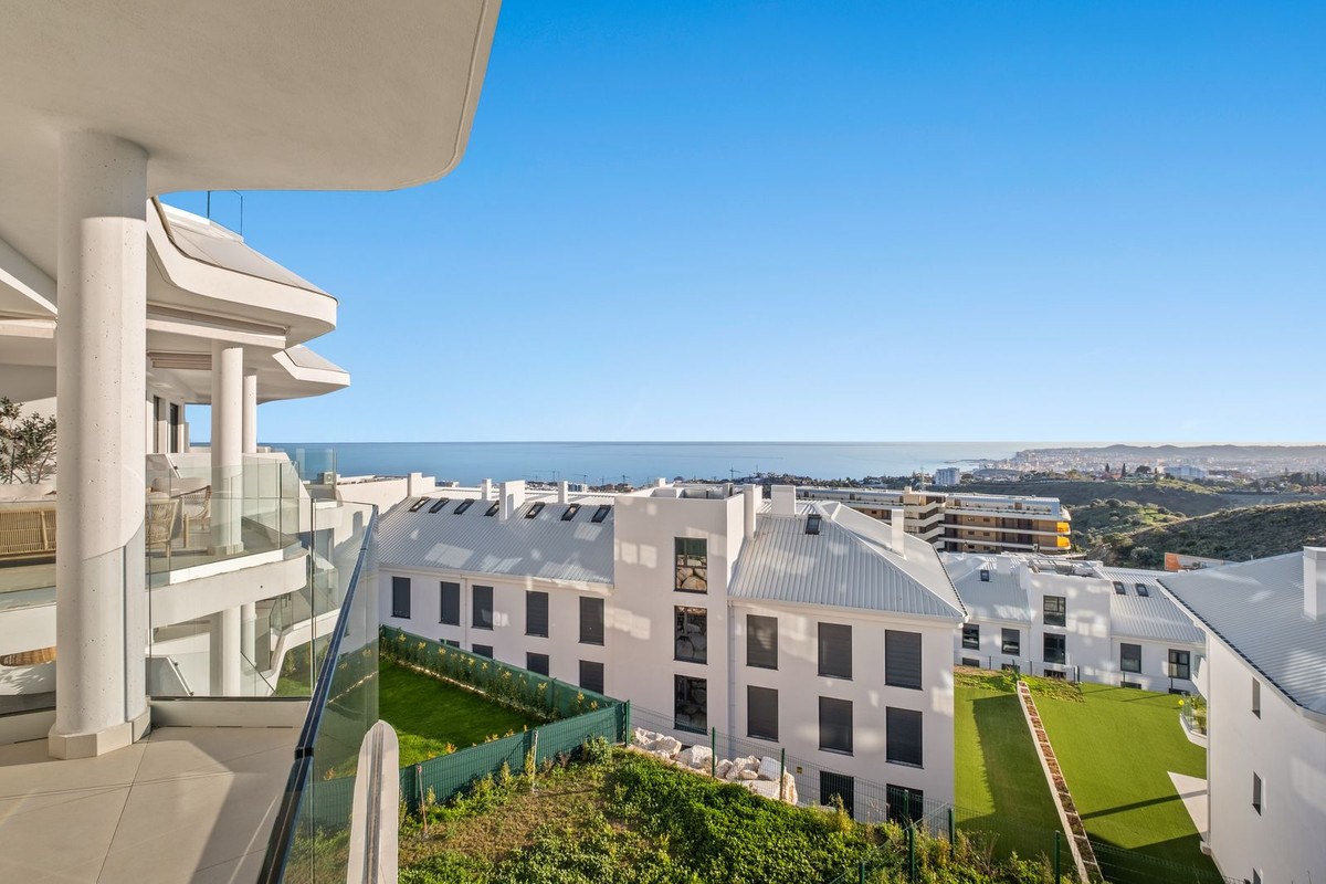 3 Bed Apartment for sale in Higueron Costa Del Sol, Málaga, Spain