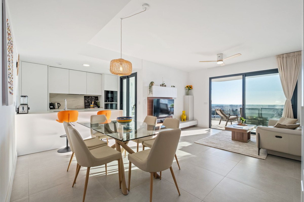 3 Bed Apartment for sale in Higueron Costa Del Sol, Málaga, Spain