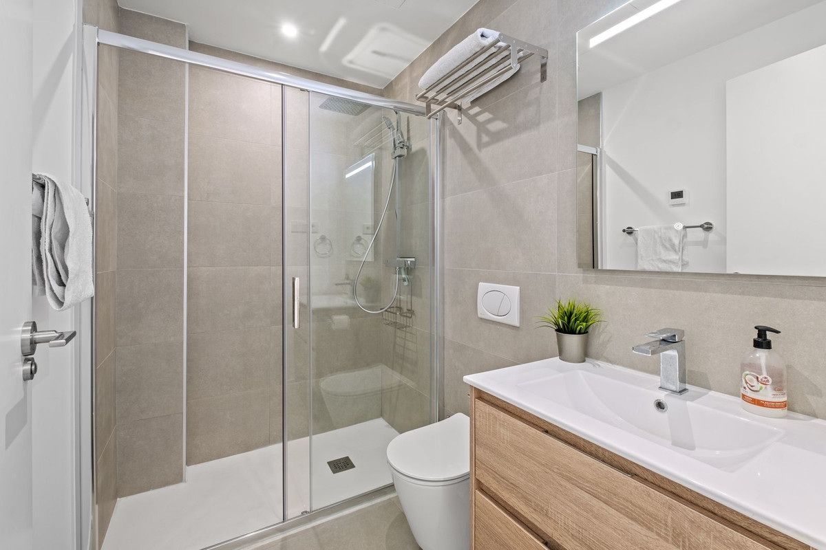 3 Bed Apartment for sale in Higueron Costa Del Sol, Málaga, Spain