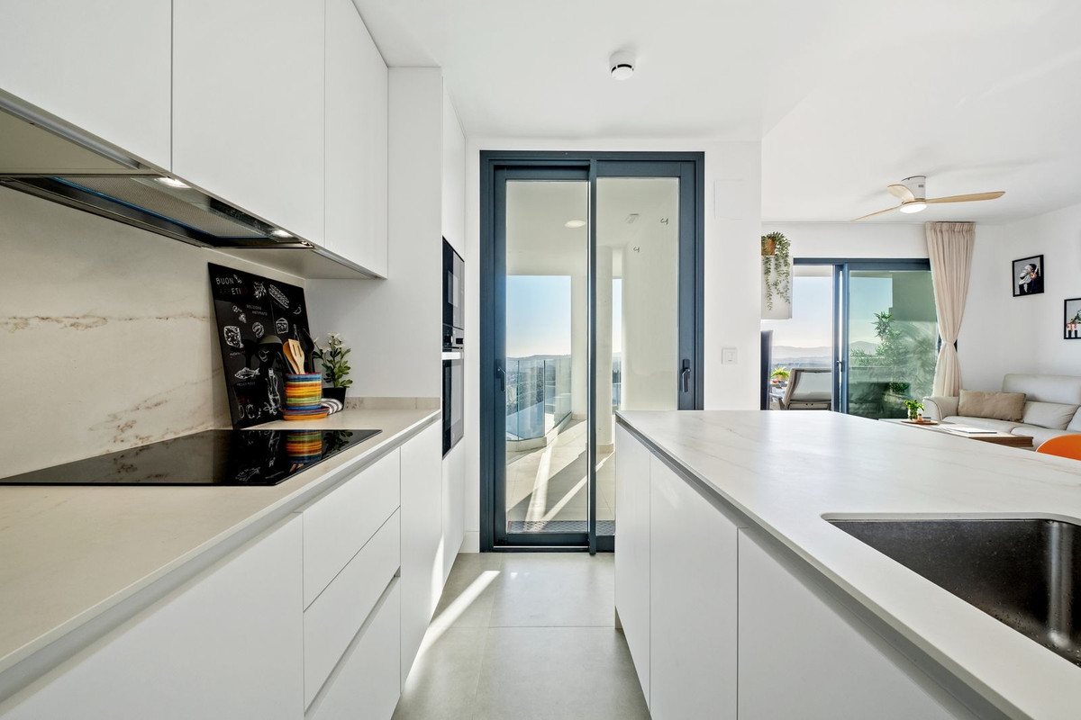 3 Bed Apartment for sale in Higueron Costa Del Sol, Málaga, Spain